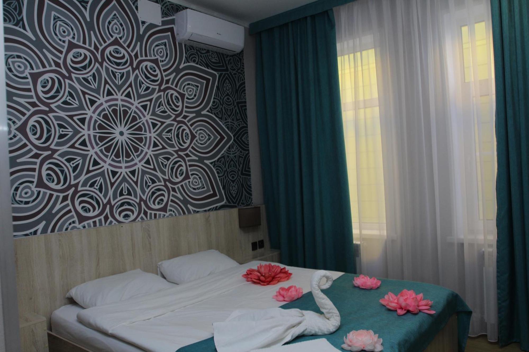 Altyn Shatyr Hotel And Restaurant Aksay Exterior foto