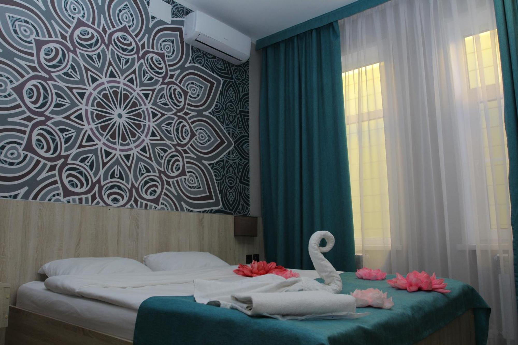 Altyn Shatyr Hotel And Restaurant Aksay Exterior foto